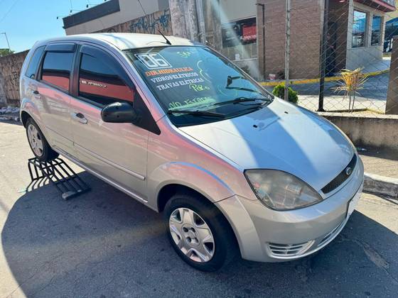 FORD FIESTA 1.0 MPI SUPERCHARGER 8V GASOLINA 4P MANUAL